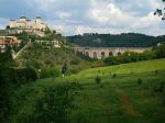 800px-Rocca_Albornoz_and_Ponte_delle_Torri,_Spoleto